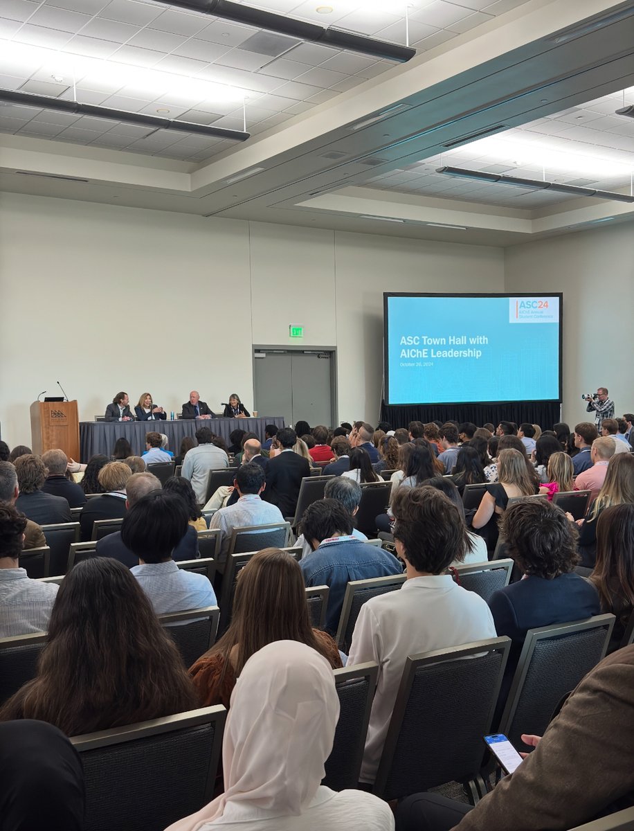 It’s a packed house at the Town Hall with AIChE Leadership, a panel discussion where AIChE Student Members are invited and encouraged to attend and share their thoughts about the future of #ChemicalEngineering with the AIChE Board of Directors. bit.ly/4eLDSDR #AIChEASC