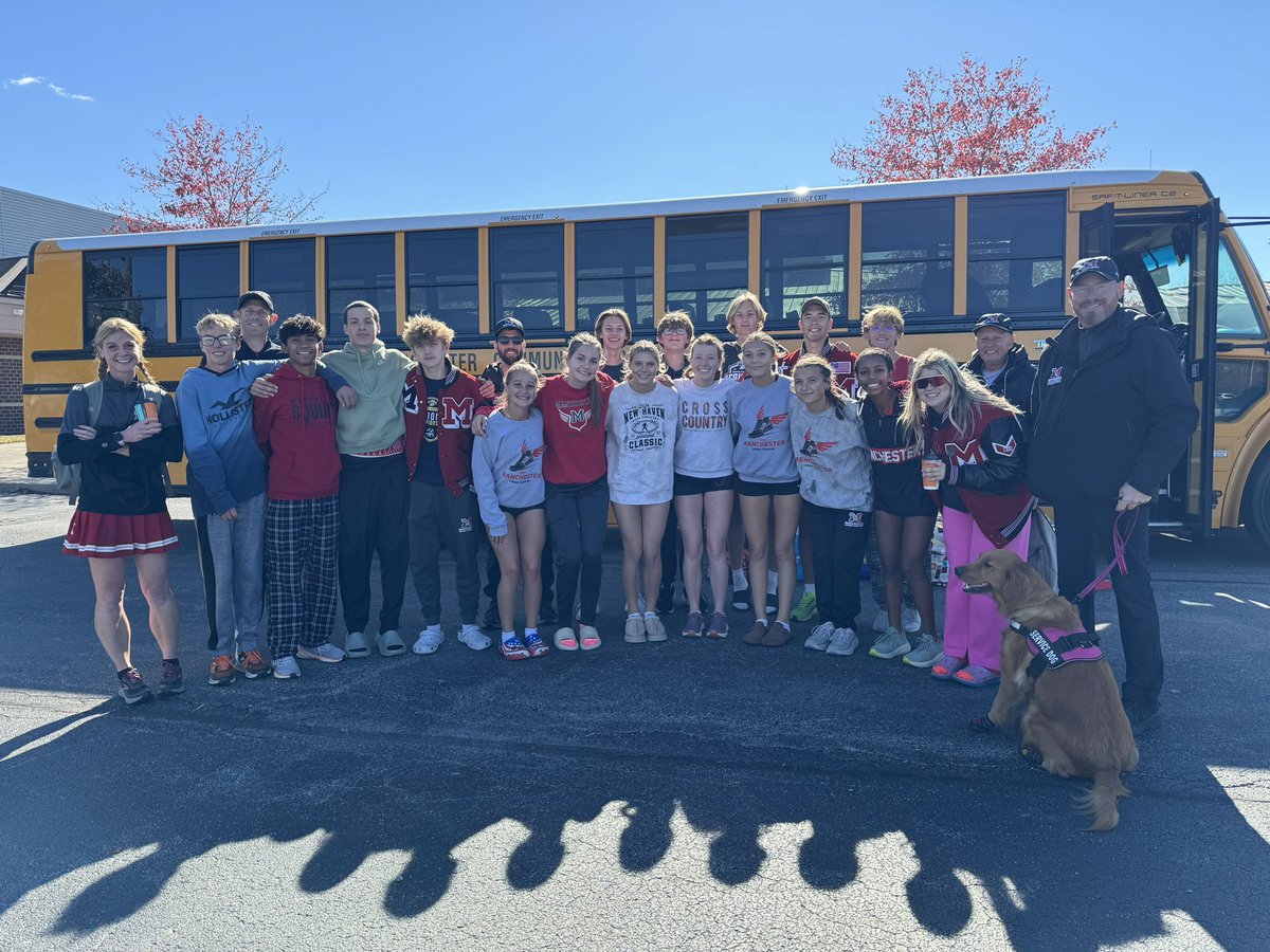 squirerunning's tweet photo. STATE BOUND! Ayla Cashdollar, Kadence Fox, and Kyler Dale all qualify for the State Meet next Saturday in Terre Haute, Indiana. The girls team finished 15th out of 25 at Regionals, and the boys team finished 9th out of 25.
#statebound #MXC #choices #gotothewell #SquireStrong https://t.co/GmSH9hsVdn