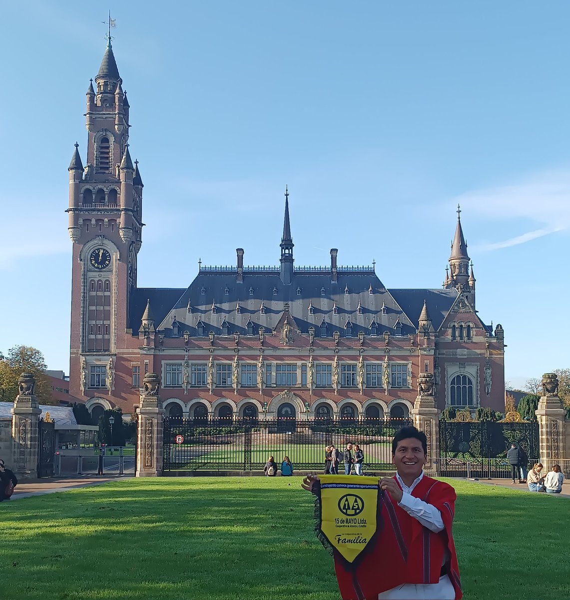 cchango's tweet image. 15 de Mayo en La Haya, Países Bajos.
🧠Con cerebro y corazón❤️
👨‍👩‍👧‍👦La Cooperativa de la Familia👨‍👩‍👧‍👦
🇪🇨Quito-Latacunga-Ambato🇪🇨