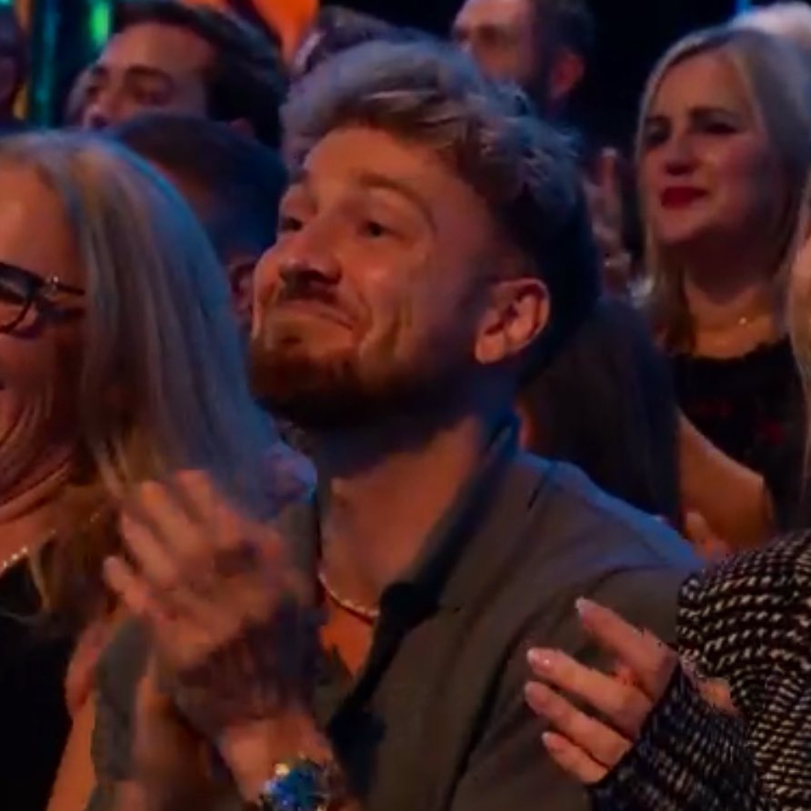 katyajcnes's tweet photo. need someone to love me the way sam loves pete #strictly https://t.co/u9T3UKbzg4