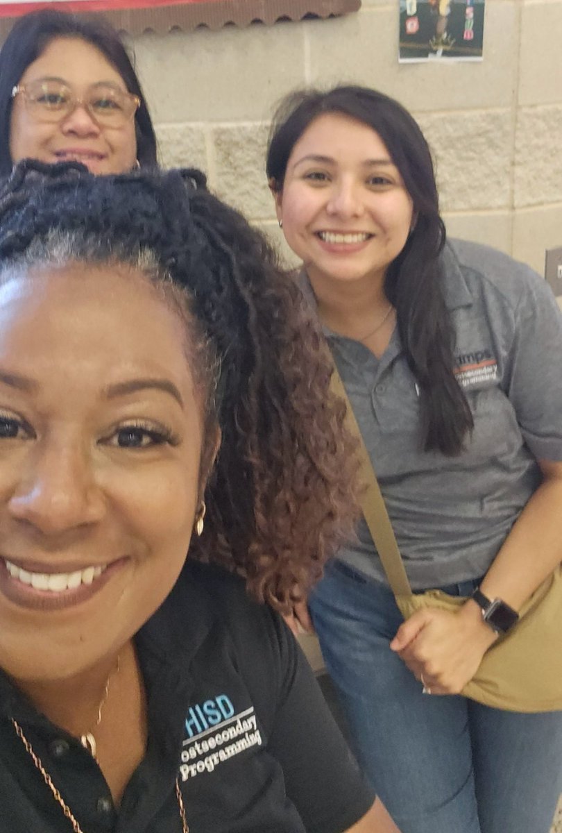 Dr. Chelsea D. St. Julien tweet media