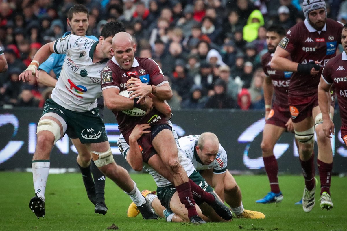 #Top14. L'<a href="/UBBrugby/">Union Bordeaux Bègles</a> a changé son fusil d'épaule face à la Section Paloise (19-6)

Dans des conditions empêchant les grandes envolées, les Bordelais s’en sont remis à un jeu au pied de pression pour décrocher un succès bonifié face à Pau

👉 sudouest.fr/sport/rugby/bo…