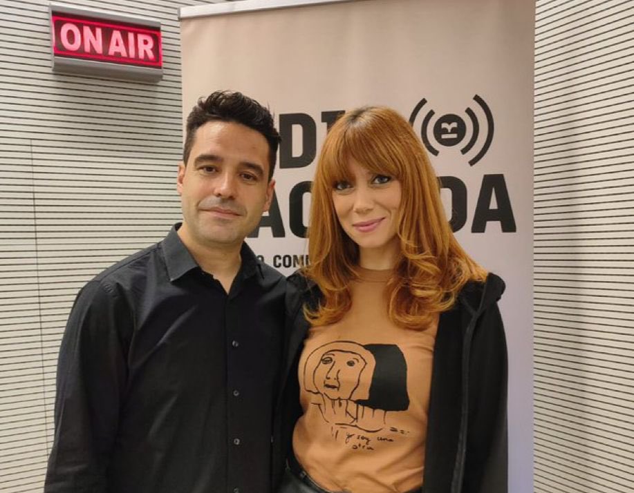 a_llado's tweet photo. 📻 Mirada, memòria i gest. Inaugurem la segona temporada d’#InteriorMaconda amb @paulaboneti
Aviat, l’entrevista a #Ivox @BibliotequesBCN #iVoox https://t.co/JUzLUqPoDS https://t.co/opWRxL7bvp