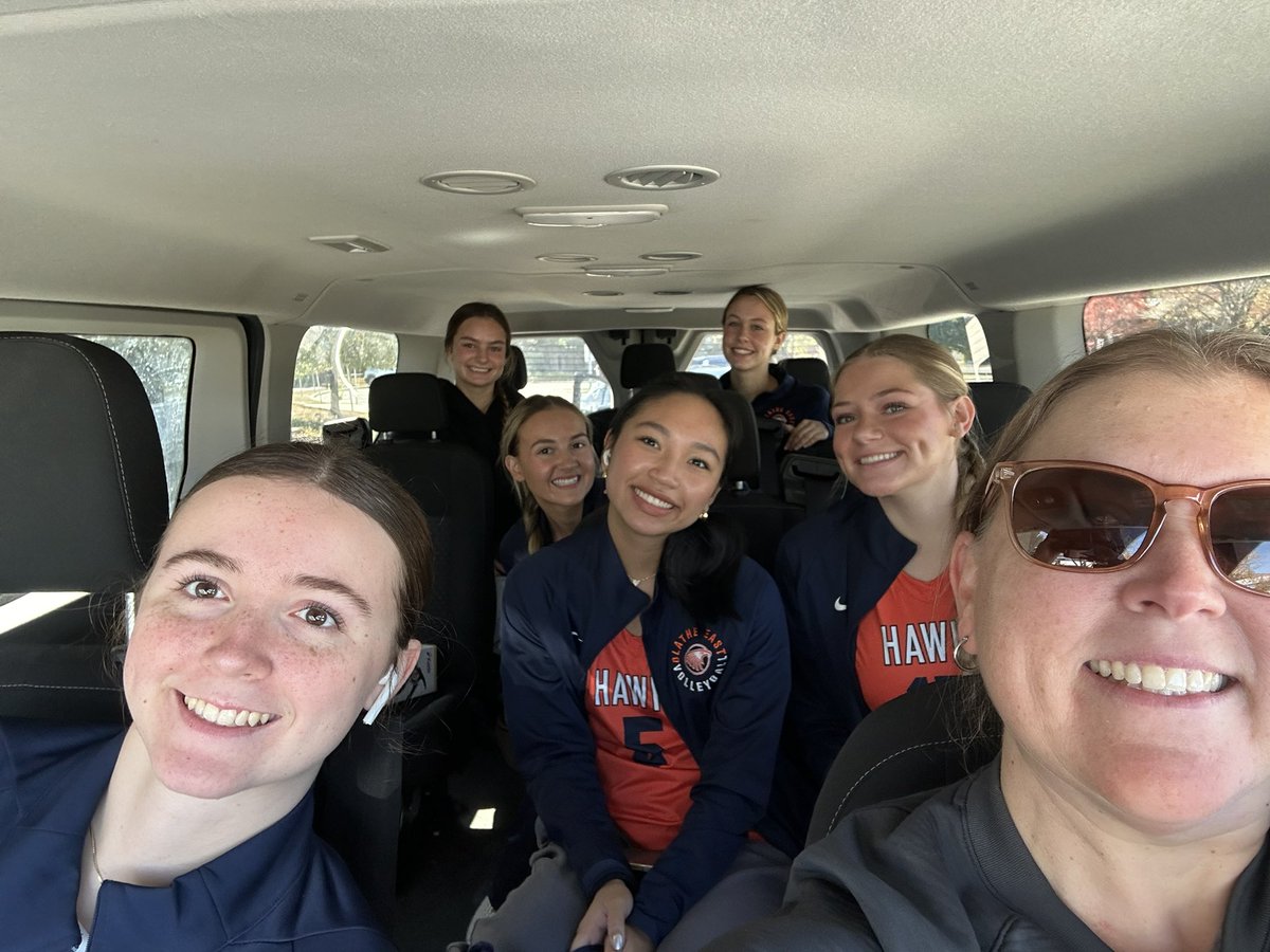 Thanks to these #seniors (missing our Syd in this pic❤️) for the past four years…you fought hard today, took a set from a very good team, and had fun doing it. 👍🏼💪🏼 🧡🏐💙 <a href="/OEVBboosters/">Olathe East Volleyball Boosters</a> <a href="/OEastAthletics/">Olathe East Athletics</a>