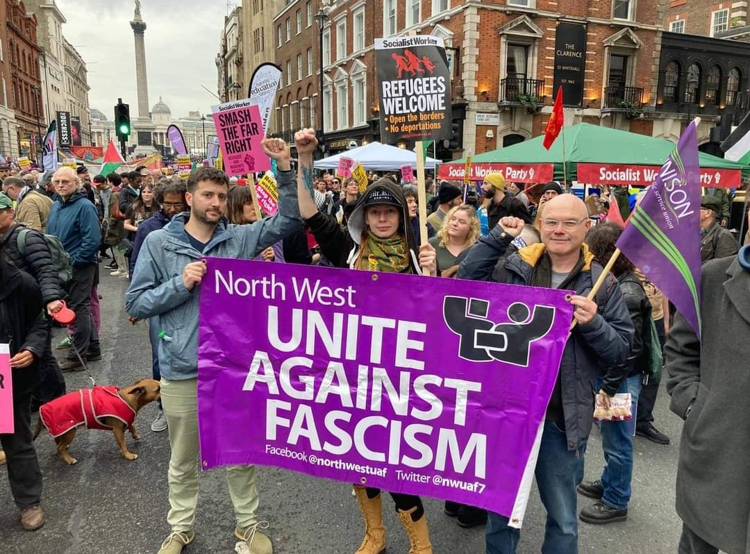 UnisonMtBranch's tweet photo. Brilliant showing by anti-Fascists in London today. Working people from all over the country reject the #racism & hatred of the Far Right.✊🏾
@unisontheunion
@the_tuc
@uaf
@lmhrnational
@hopenothate
@AntiRacismDay
#Unions4Unity
#NoRoomForRacism
#NoPasarán https://t.co/DXFPPdeQ1z