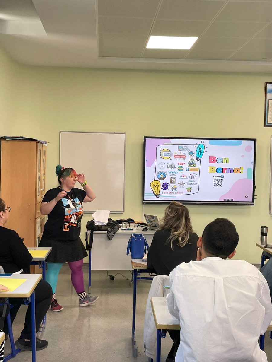 Berna Aslan tweet media