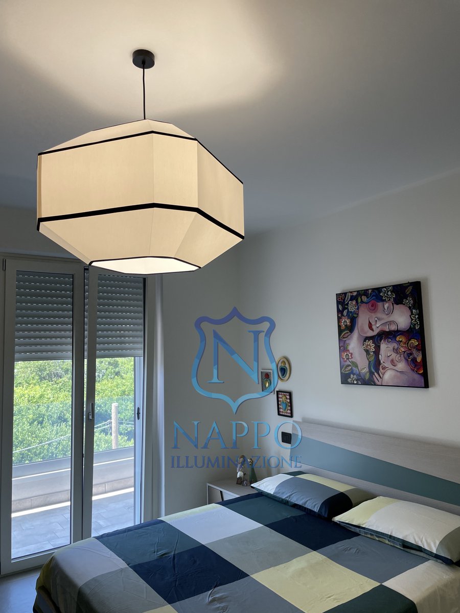 "Le Nostre Case"
#nappoilluminazione #nocerainferiore #salerno #lighdesign #lighting #design #arredocasa #arredamentodesign #lampadadesign #lampadari #illuminazioneinterni #luce #case #instadesigner