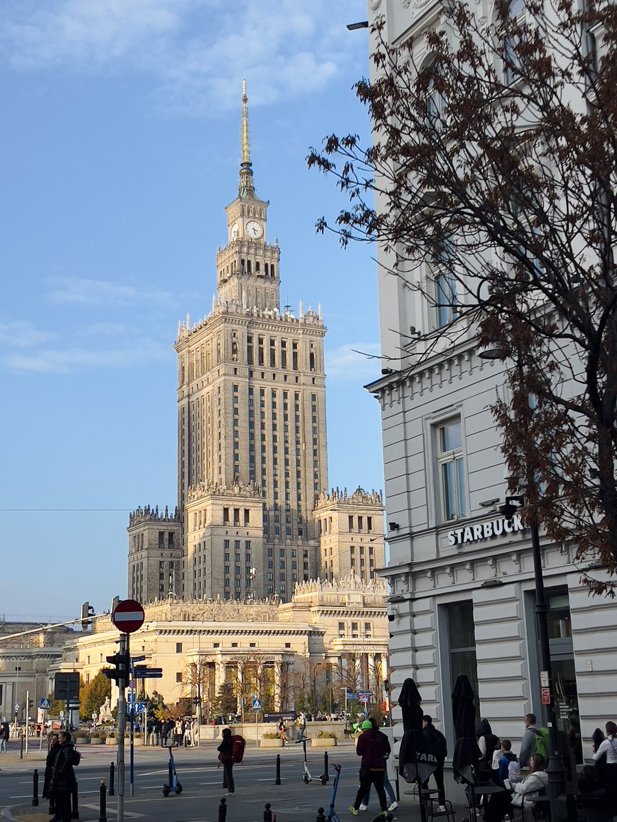 A little story from Warsaw Saturday 🍁