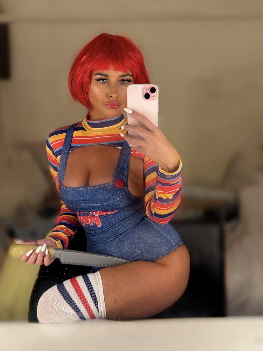 Carly Johnson tweet media