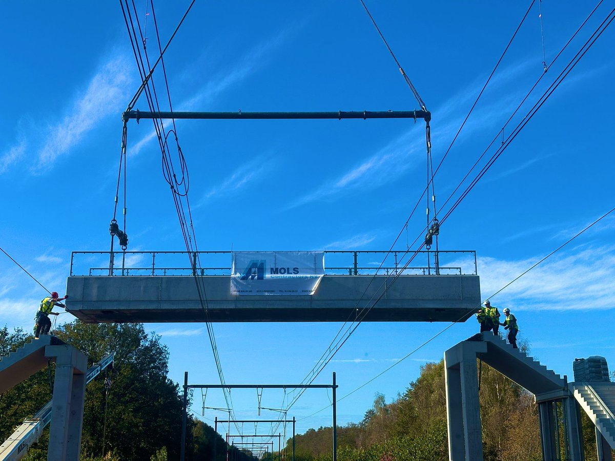 Frédéric Petit tweet media