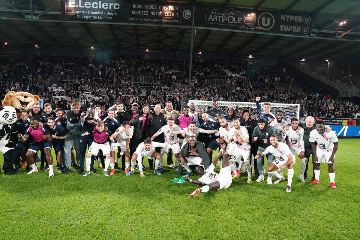 AngersSCO's tweet photo. Il nous a plutôt bien réussi ce maillot 😁

Pour l'obtenir 👉 https://t.co/RJRUXTbXJA https://t.co/ssdi29Q6eI