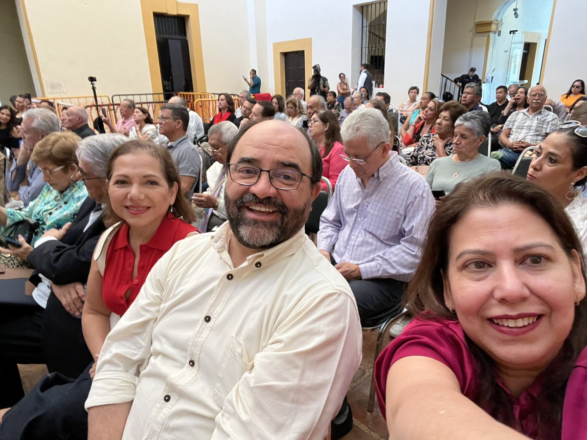 EmilioAlvarezI's tweet image. Arranca en #Monterrey #NuevoLeón la reunión de @FCN_mx para dialogar con la gente de cómo construir una nueva opción  ciudadana para hacer política.