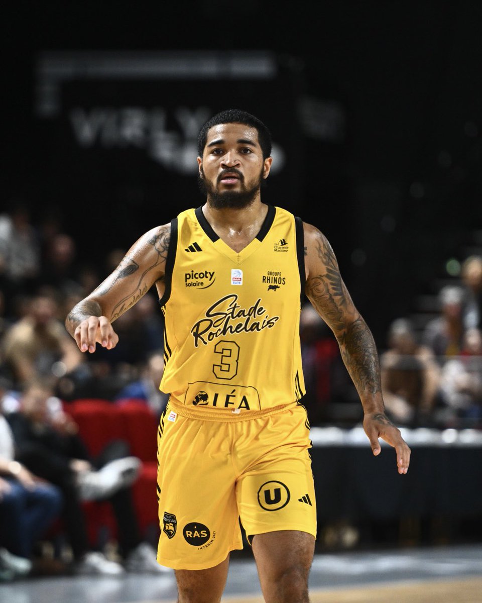 Betclic ELITE (@betclic_elite) on Twitter photo 𝗧𝗔𝗜𝗟𝗟𝗘 𝗣𝗔𝗧𝗥𝗢𝗡 👔
Pour la première victoire de son histoire en #BetclicELITE, <a href="/SR_Rupella/">Stade Rochelais Basket</a> a été porté par un Samuel Sessoms de haut standing 🤵♂️
⭐️ 24 PTS
⭐️ 3 RBDS
⭐️ 20 D’ÉVAL 𝗧𝗔𝗜𝗟𝗟𝗘 𝗣𝗔𝗧𝗥𝗢𝗡 👔
Pour la première victoire de son histoire en #BetclicELITE, <a href="/SR_Rupella/">Stade Rochelais Basket</a> a été porté par un Samuel Sessoms de haut standing 🤵♂️
⭐️ 24 PTS
⭐️ 3 RBDS
⭐️ 20 D’ÉVAL