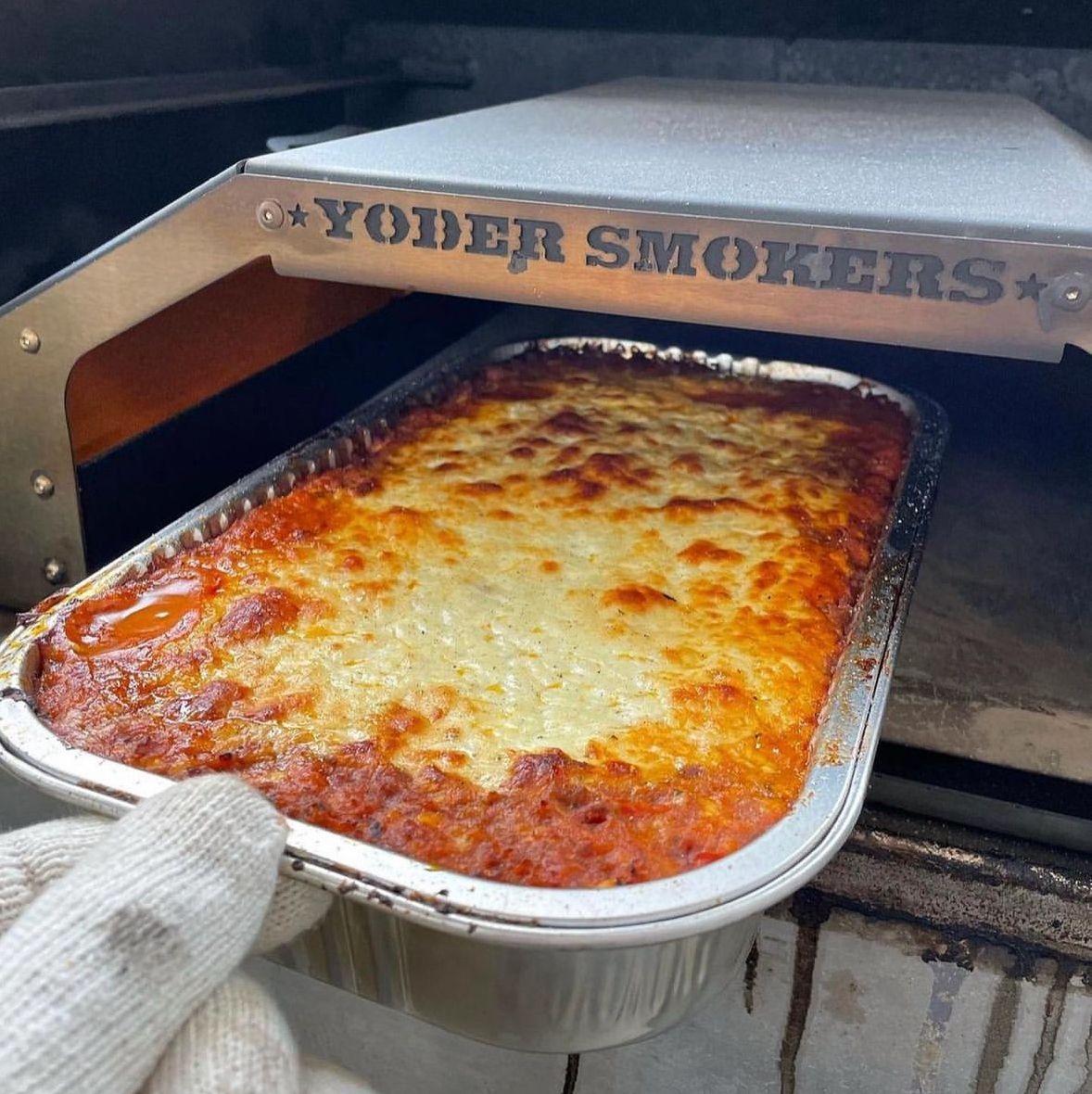 barbecuesgalore's tweet image. Colder weather got you down? 
Comfort food made better on your Yoder Smoker. 🔥

#YoderSeason #WhyIYoder #YoderSmokers #SmokerBroker
IG/smokinoutlawsbbq @smokerbroker @yodersmokers