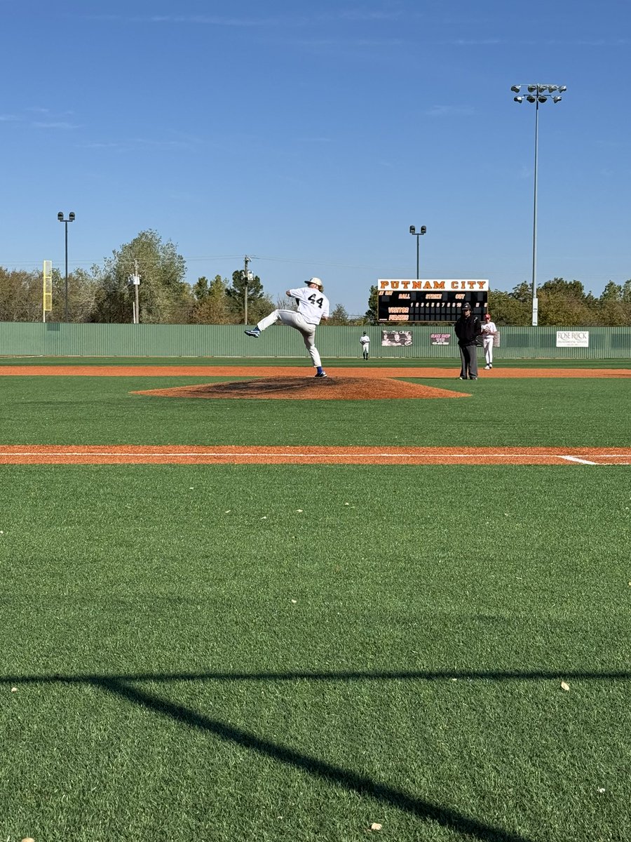 Racyn Hyden tweet media