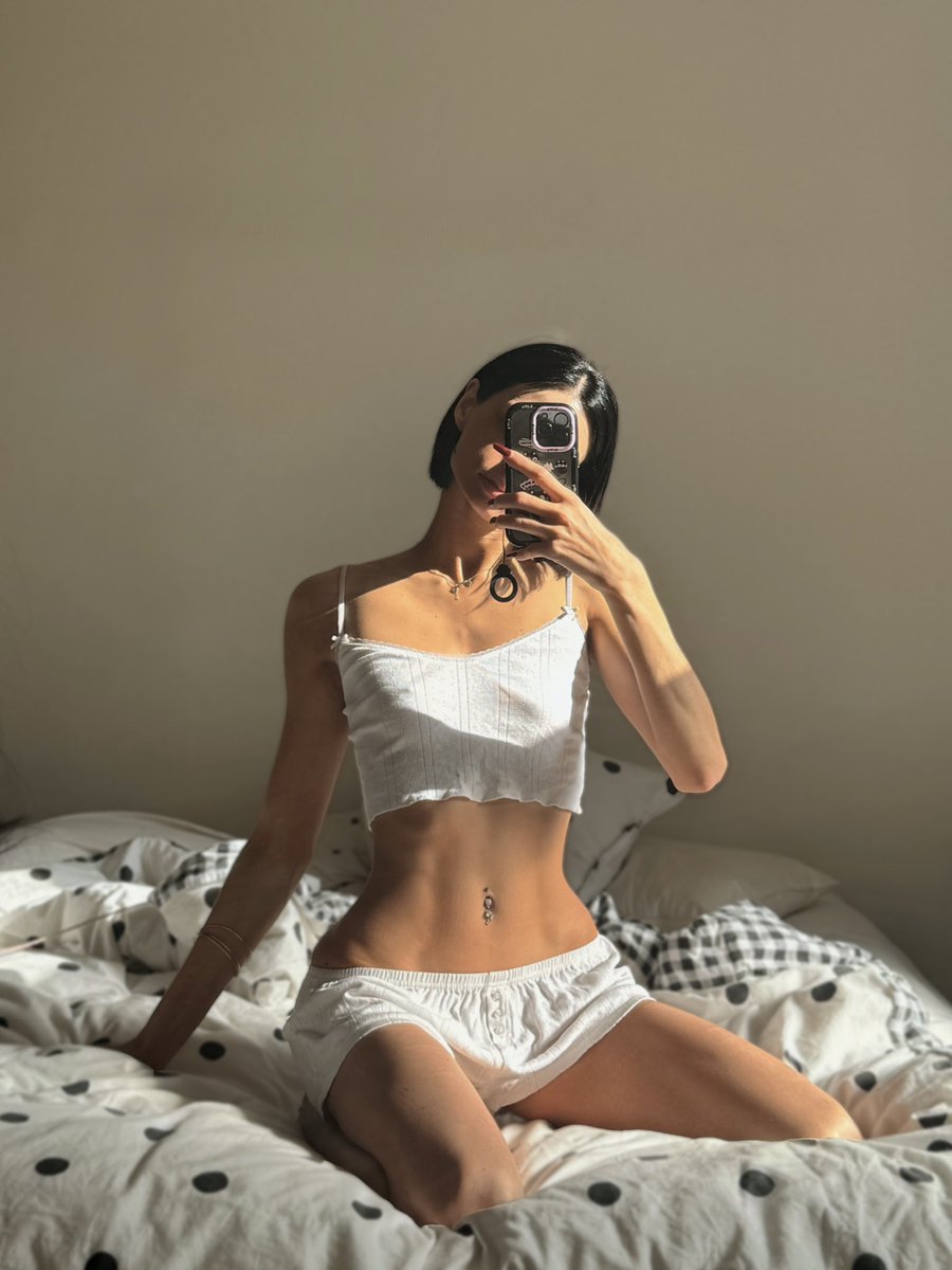 Should I post more morning selfies? 🤔