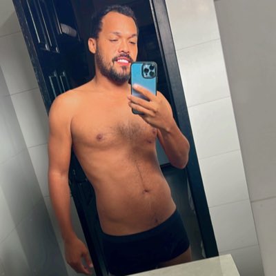 Dieegober's tweet photo. #NovaFotoDePerfil https://t.co/vDiELTjl3D