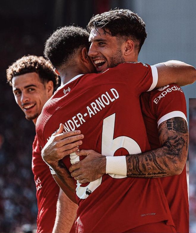 TonyyJFC tweet media