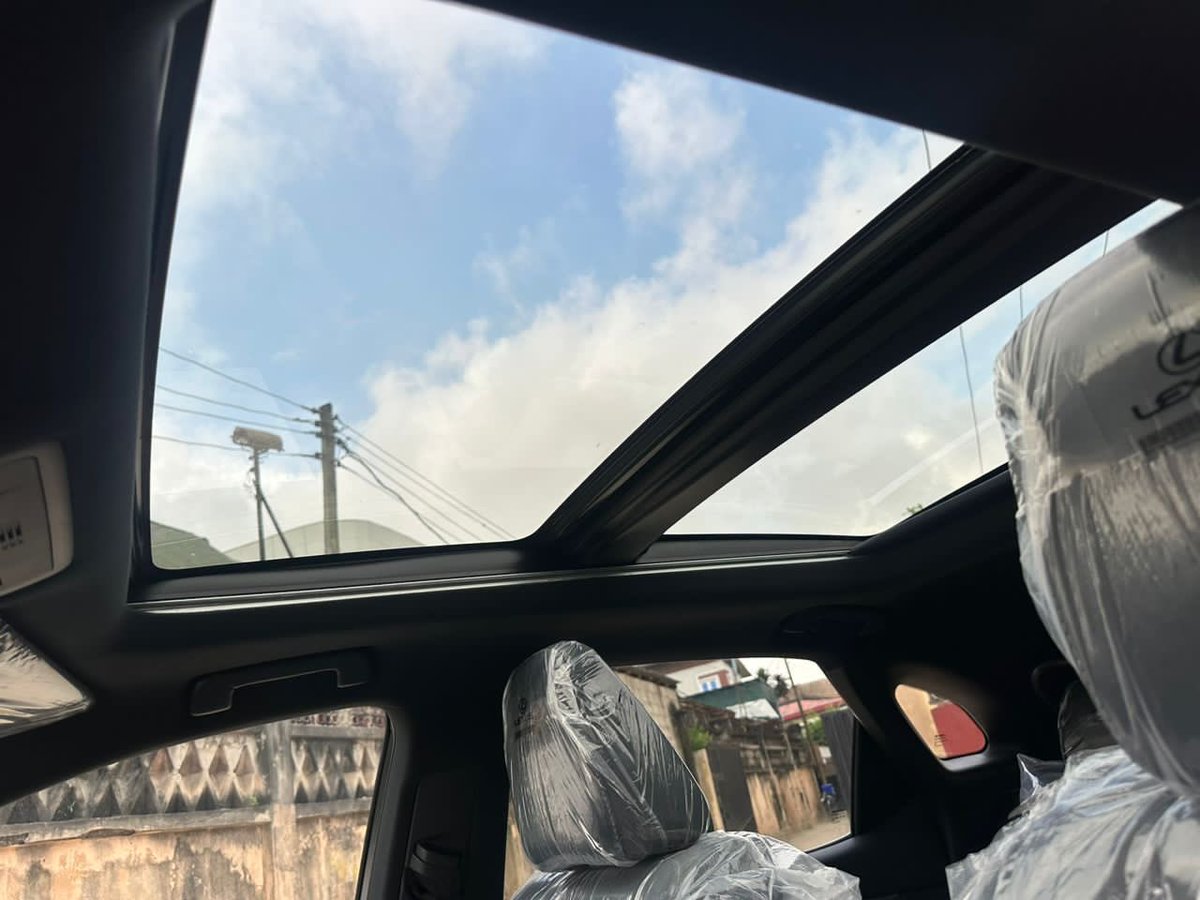 Flexzy406's tweet photo. @farmercist TOKS 2022 RX350 FSPORT 
82M
IKEJA
Contact us: @Flexzy_autos 
Call📲/WhatsApp us on ☎️+234 704 147 6698
@farmercist https://t.co/tKF6EUElIU