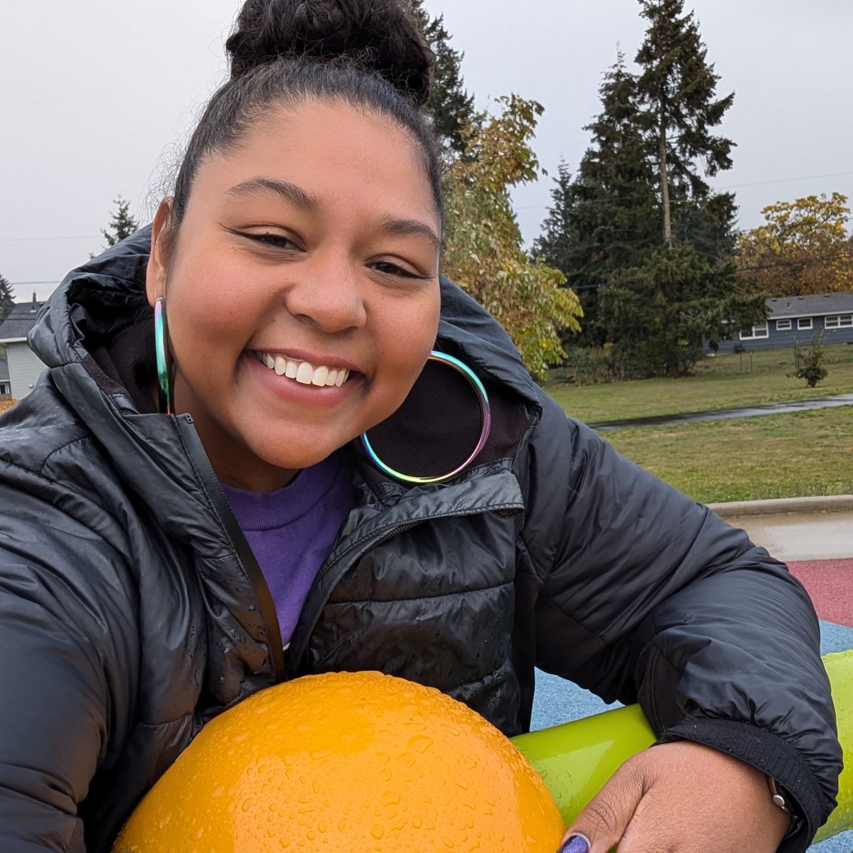 candaceforpdx's tweet photo. Next Up on the #PDXParks Challenge: Verdell Burdine Rutherford Park! Kicking off our co-canvass with @steph4eastpdx at a park with one of the best playgrounds I've seen! 🛝 Tapping into our inner child in the last 10 days of this election! 🤩 https://t.co/qiF5VEP85Z