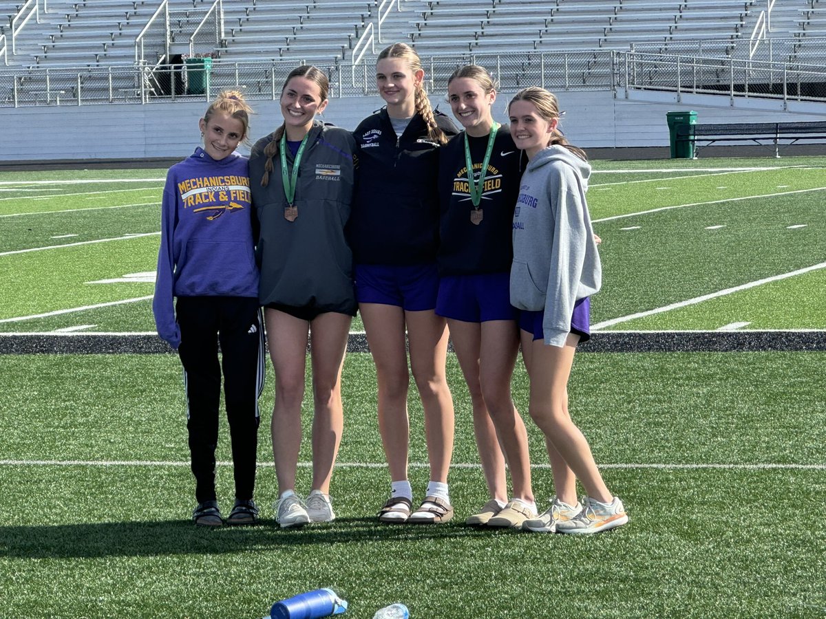 What a day! <a href="/McBurg_HS/">〽️echanicsburg HS</a> history has been written. The girls <a href="/McBurgXC/">McBurgXC</a> team has qualified for the <a href="/OHSAASports/">OHSAA Sports</a> state championship!!

<a href="/belle_rodgers0/">Isabelle Rodgers</a> with a 5th place finish. <a href="/ClairRodge73906/">Clair Rodgers</a> with a 7th place finish. Evelyn Shultz finished 24th. Elizabeth Shuryan finished 58th and