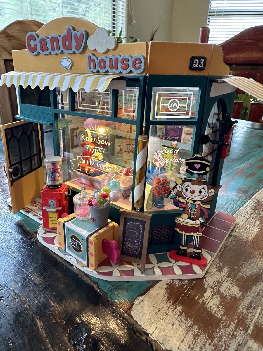 Cheyenne McCray tweet media