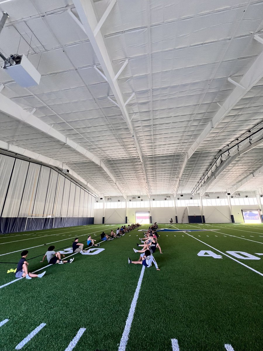 Southmoore_Ftbl's tweet photo. Nothing better than that Saturday Morning VICTORY grind!!! #LD2F2 #OneBrickataTime https://t.co/UIQm60h6no