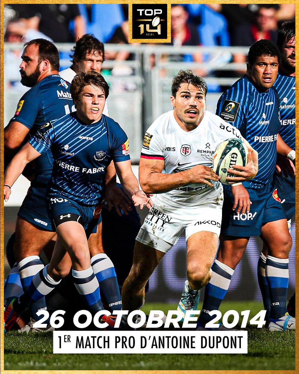top14rugby's tweet photo. 𝟭𝟬 𝗮𝗻𝘀 𝗷𝗼𝘂𝗿 𝗽𝗼𝘂𝗿 𝗷𝗼𝘂𝗿 🗓️🔙
Le 26 octobre 2014, le jeune Antoine Dupont (17 ans) faisait ses grands débuts en pro en Champions Cup avec le Castres Olympique contre le Leinster 👶🏉 #TOP14 https://t.co/f5Q5JLF4fm