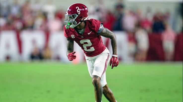 1CORSA_'s tweet photo. CFB 🏈 Missouri @ Alabama 3:30est

🤑Ryan Williams Anytime Touchdown Scorer (-115)

Ryan Williams has emerged as one of the top receivers in the SEC. 

At just 17 years old, this true freshman is achieving feats at the position that many players struggle to match, leading to impressive statistics. 

In 2024, Williams has caught 31 passes for 649 yards and seven touchdowns, averaging an impressive 20.9 yards per catch and showcasing his ability to outmaneuver defenses in various ways. 

When defensive coordinators focus on preventing deep passes, Williams effectively cuts underneath and excels at gaining yards after the catch. 

His elite speed and ball skills also allow him to win in vertical situations. Against Tennessee, he recorded eight catches for 73 yards and a touchdown.

 Williams has scored in four of his last five games, making him a strong candidate for anytime touchdown odds this Saturday.

#GamblingX #GamblingTwitter 
#RichOFFSports #BetGod