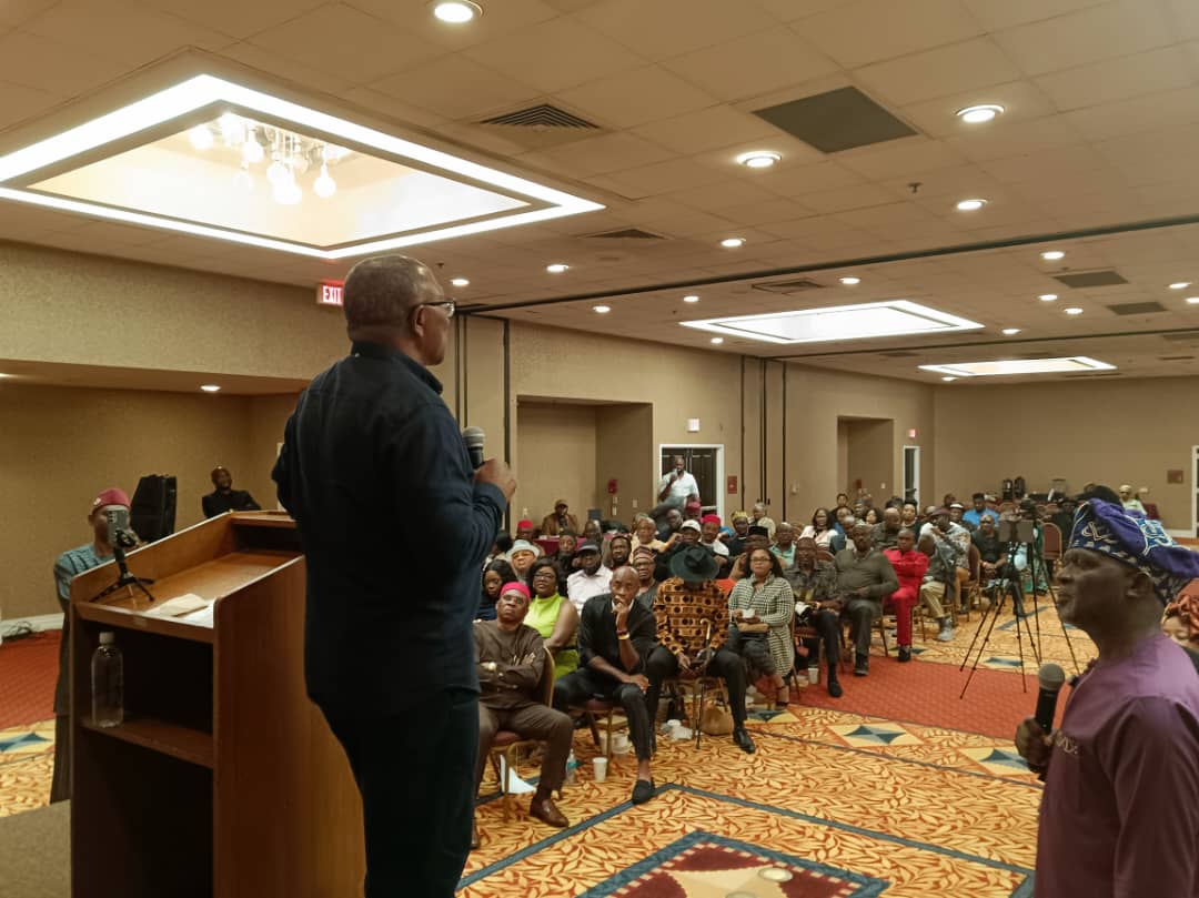 PeterObi's tweet image. My Gratitude Tour to Nigerians in the Diaspora continued yesterday in Los Angeles, California, US, as I met with the Nigerian diaspora community and shared a consistent message of positive desire, admonishing them not to give up hope in Nigeria. 

I urged them to believe in a New…