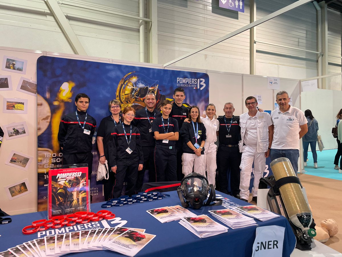 Parce que chaque minute compte, les #Pompiers13 étaient présents toute la journée à <a href="/MarseilleChanot/">Marseille Chanot</a> pour sensibiliser le public aux gestes qui sauvent dans le cadre de l'organisation du <a href="/MarsCassis/">Marseille-Cassis</a>.

Parce que vous pouvez toutes et tous être acteurs de la chaîne des #secours.