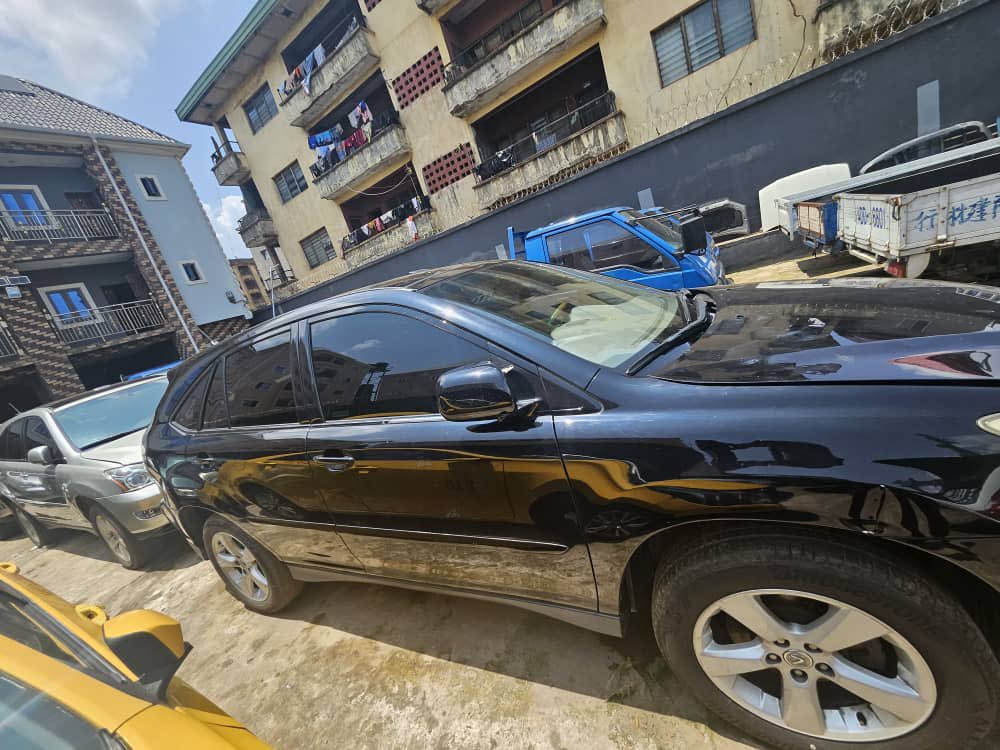 frankosagie4's tweet photo. Premium or nothing.
Fresh from boat π₯οΈ Lexus RX330
.
.
.
.
#toyota
#lexus
#naijacars
#cars
#usaπΊπΈ
#usacars
#fandjautos #justingroup
#justinautosng
#rx330
#bestdeal
#newcars
#foreigncars
#justingroup
#justinautosng https://t.co/iu5Msl8M2v