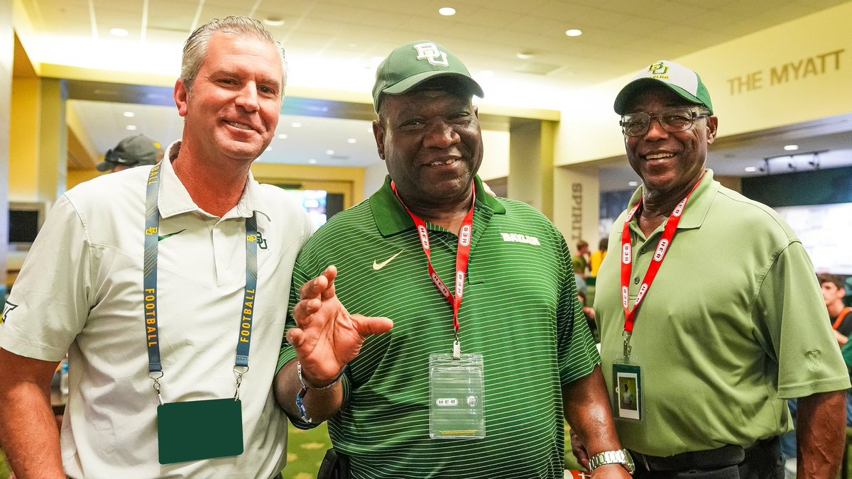 BUFootball's tweet photo. Welcome home 🐻

#SicEm https://t.co/XKv9K3mgig