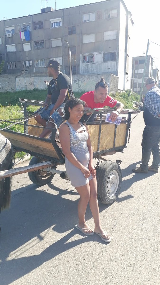 MQuiroga906's tweet photo. Hay un senador medio gauchito pero nunca lo vi a caballo repartiendo listas, solo en 4x4 jeje, mq ya sabessss prrr https://t.co/iTYvSRz9B5