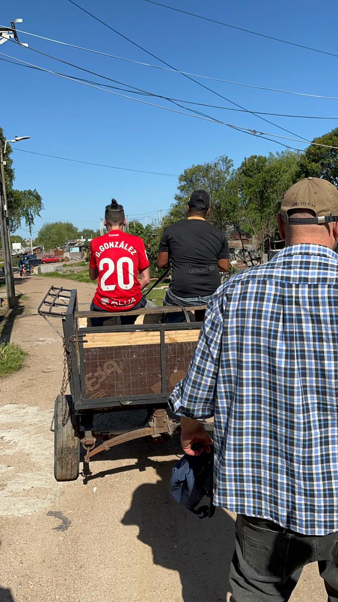 MQuiroga906's tweet photo. Hay un senador medio gauchito pero nunca lo vi a caballo repartiendo listas, solo en 4x4 jeje, mq ya sabessss prrr https://t.co/iTYvSRz9B5