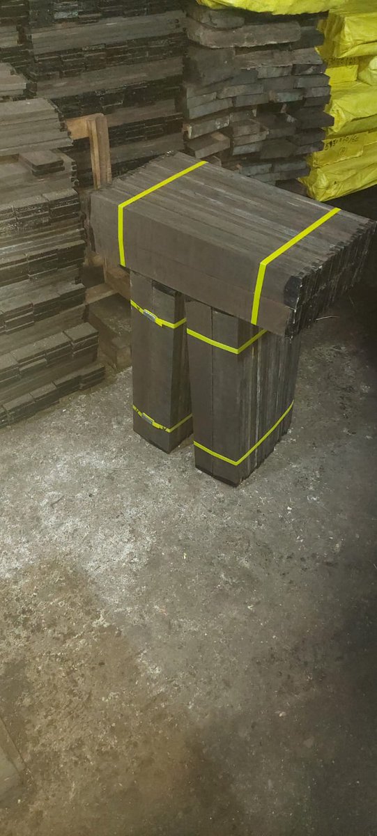 qureshyan01's tweet image. Ebony and Rosewood Fingerboards with sanding and without sanding available here  feel free to contact us:

#EbonyForSell #Ebonywood #Guitar #ForLuxuryProducts #woodworker #woodshop #woodartist #trending #Forluthier #rosewood #forguitar #ForFreatboard #foroud #ForViolinBows…