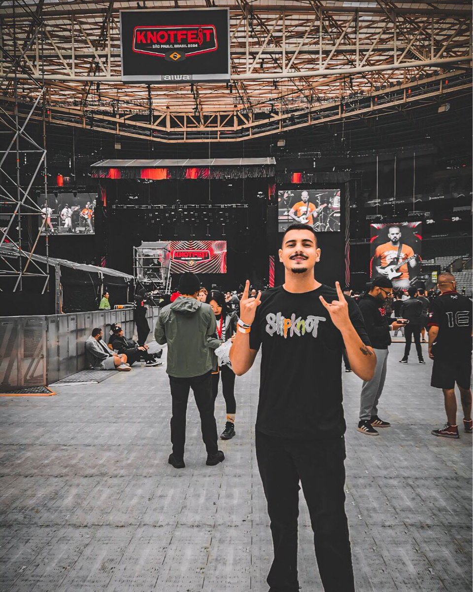 Adolfo1Neto's tweet photo. A experiΓͺncia de ver Slipknot ao vivo foi indescritΓvel π€π»
#knotfestbrasil #KNOTFEST2024 #slipknot https://t.co/eJ1NUu7Zp8