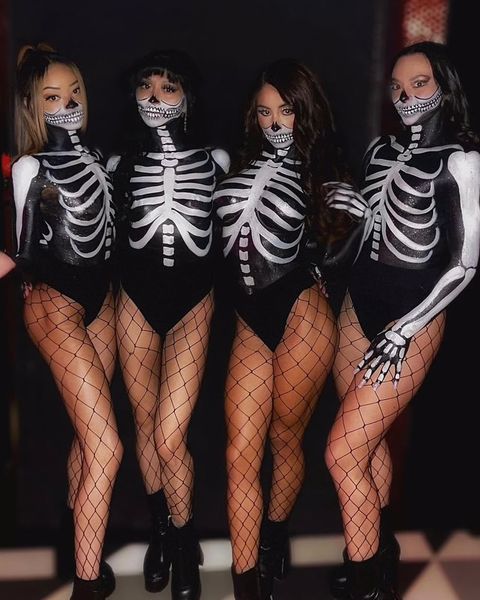VelvetRabbitInc's tweet photo. Bottle service is dressed to impress at #ClubLex tonight! Come on by and check out our "skeleton" crew. ☠️🐰 https://t.co/4gCgApVWB2