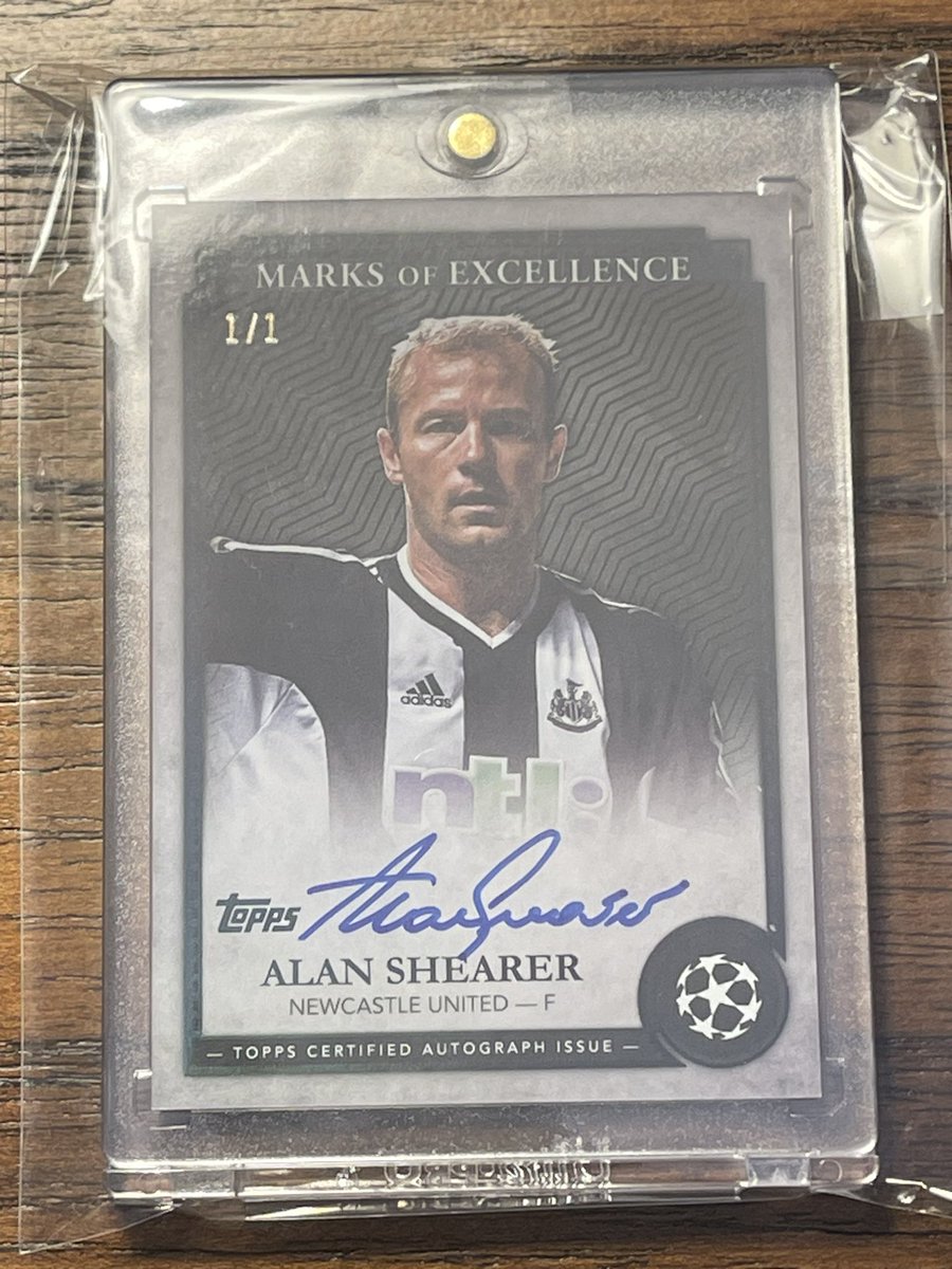 SpruceCards's tweet photo. Hit this with a $5 break spot. Was watching at work. Had no clue how to react @CardPurchaser #NUFC https://t.co/aZzBlsvS8j