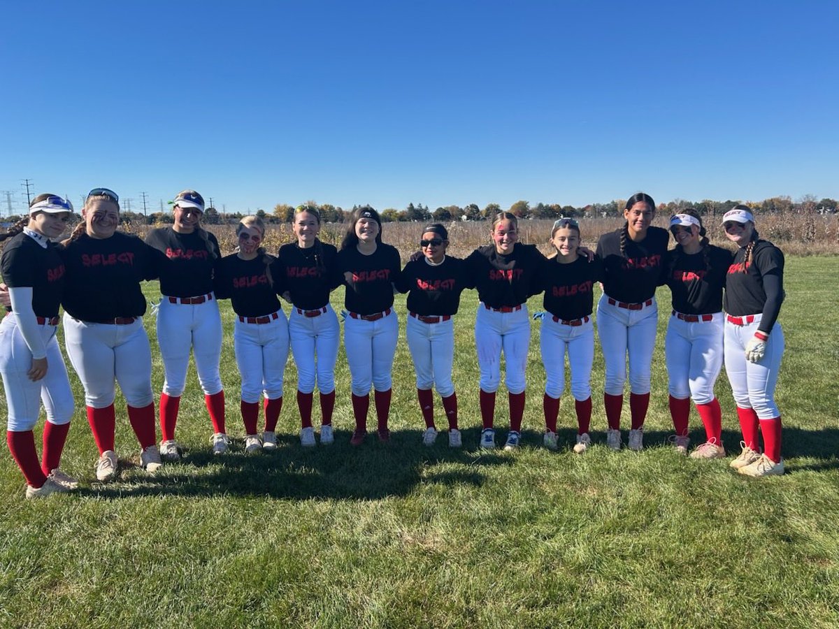 bash_softball's tweet photo. The zombies are out in Romeoville today!!!! https://t.co/rYzwlXtyQc