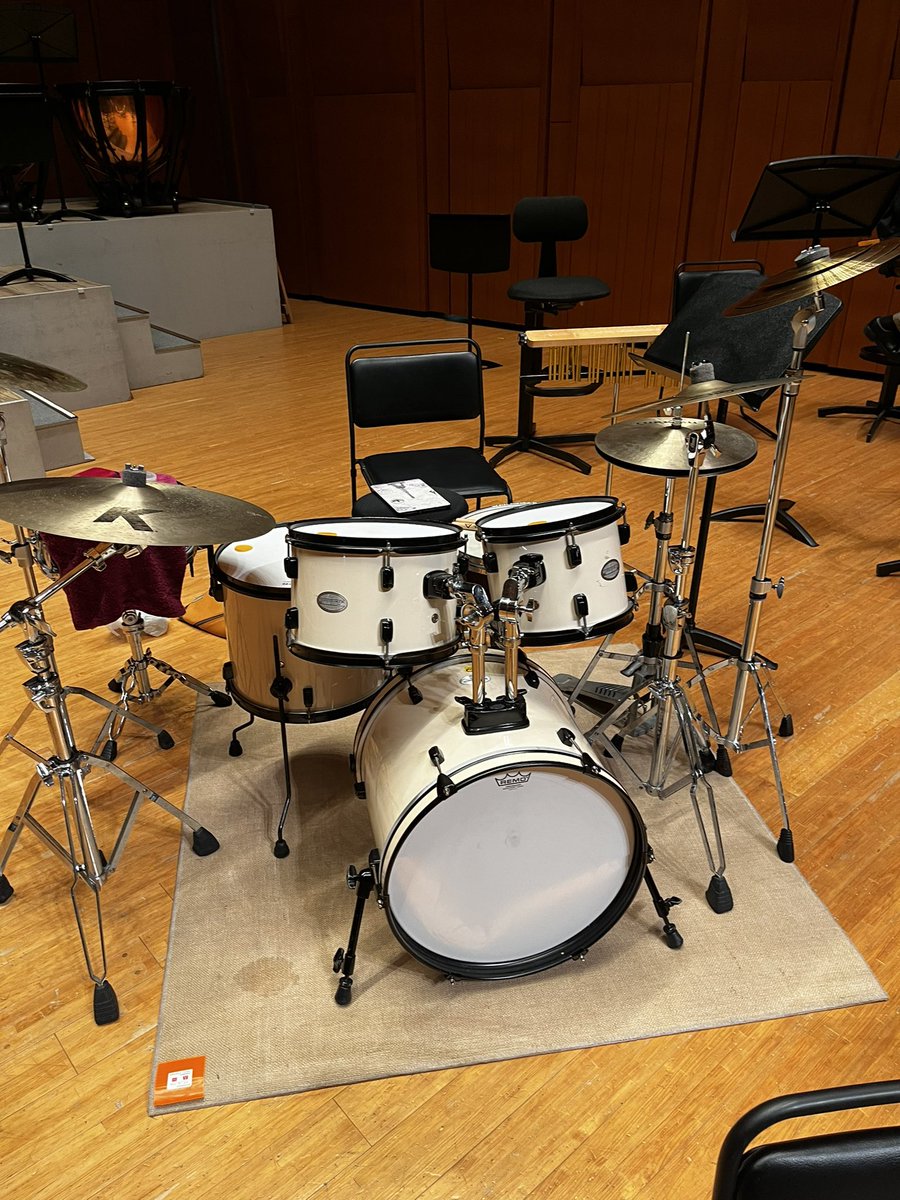 motti1112's tweet photo. 友人にお声がけいただき、オーケストラでドラムを叩く貴重な機会をいただきました！
皆様真剣に音作りに向き合っていて、自分も一助を担うことが実感できて、最高に楽しかったです✨

#ゴリオケ https://t.co/sr2JoVLBeB