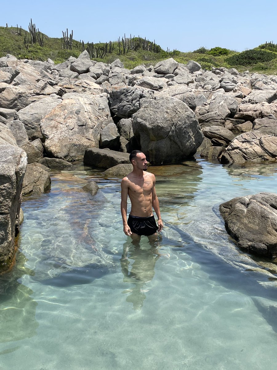 Ys0400's tweet photo. Aproveitando o lado bom da vida ❤️ https://t.co/NRaxdb8eIO