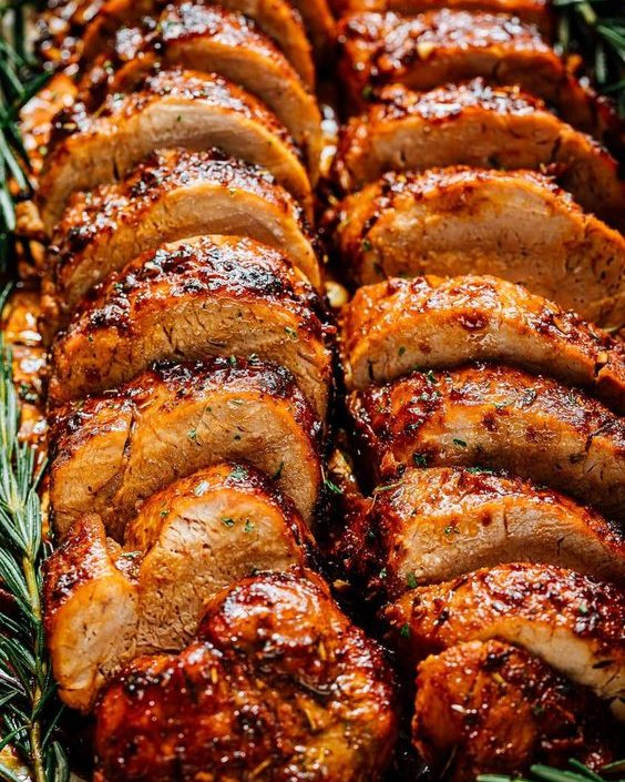 summer_food's tweet photo. Juicy and Tender Pork Tenderloin Roast https://t.co/3hsfT4NOy6