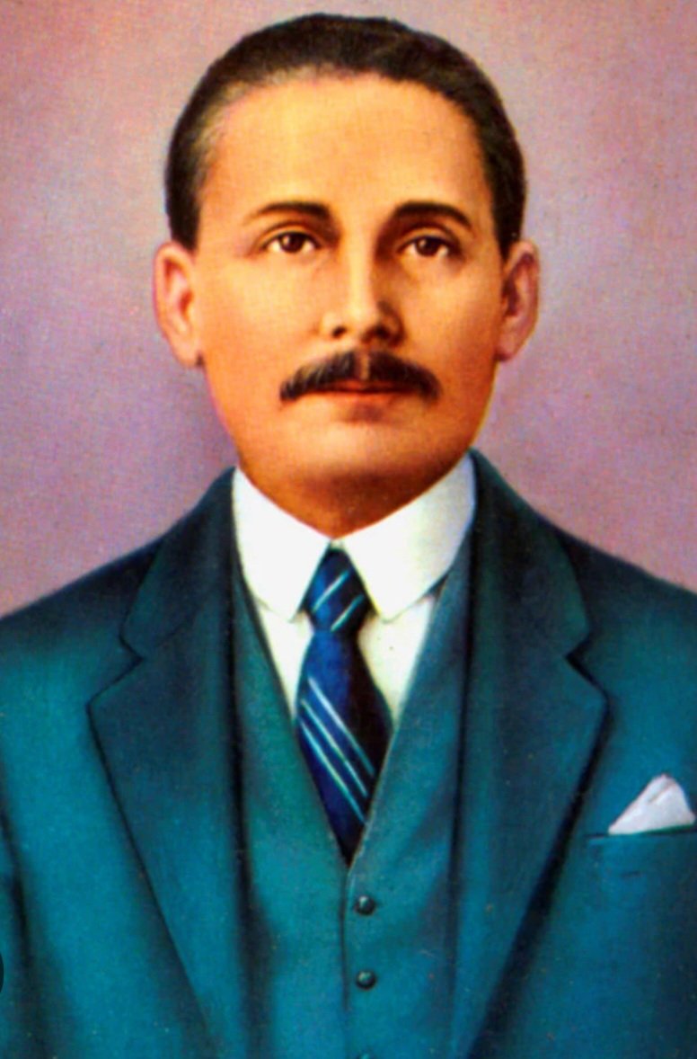 Mi amado Dr.  Celebro tu día. Gracias  por siempre estar a mi lado, gracias por escucharme cuando más te he necesitado. 
Te pido por mi salud y la de toda mi familia  🙏🙏✨️