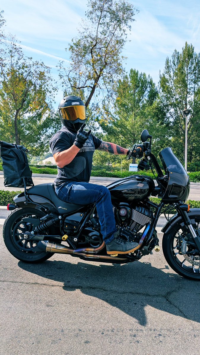 Enjoying the weather before it starts getting cold!  If you happen to see me in SoCal, throw up a ✌️