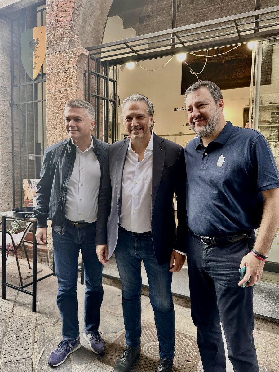 Grazie a tutti quelli che hanno lavorato al mio fianco!
A sostenitori e militanti Lega. A Matteo Salvini che è  ha visitato Albenga, Zuccarello e alcune aziende agricole alluvionate. A Rixi mio punto di riferimento. 
Tanto lavoro ancora da fare e vorrei continuarlo con voi!