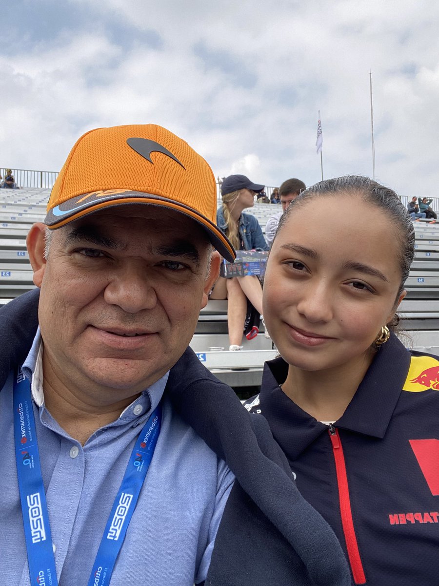 Val_GlezGlez's tweet photo. #MexicoGP https://t.co/ZCSK1doYEa