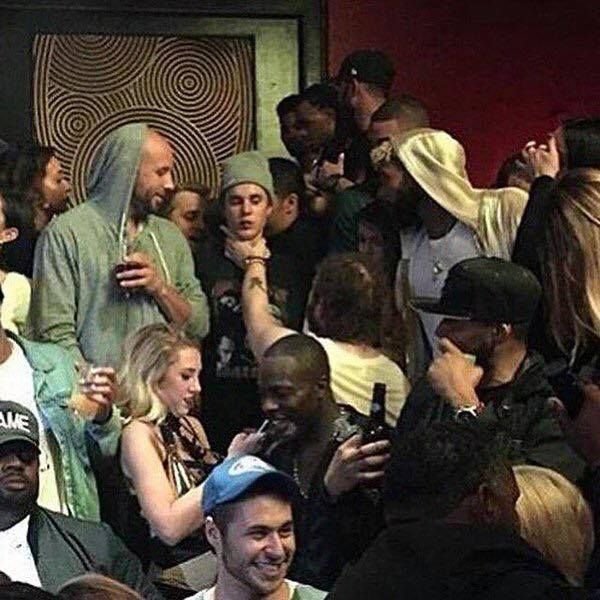 Spaeter64's tweet photo. @JamesLucasIT Justin Bieber getting choked is one of my favorite. https://t.co/09el8xA2n5