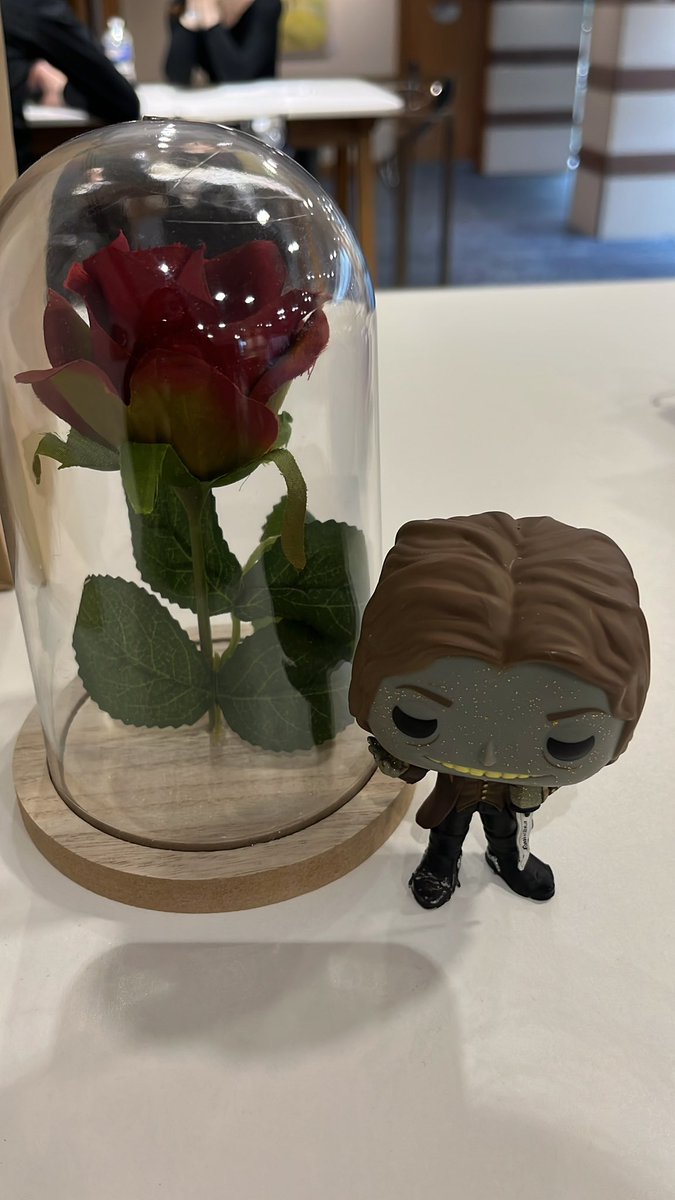 IMakeGxld's tweet photo. Qué es uno de los días más felices de U, se queda corto 😍

Tan corto, que me trajo aquí para contarles lo feliz que fue hoy! ✨🌹

Dice que no la despierten todavía, que aún no lo asimila, y quiere seguir soñando. https://t.co/IpoC8hk9zk