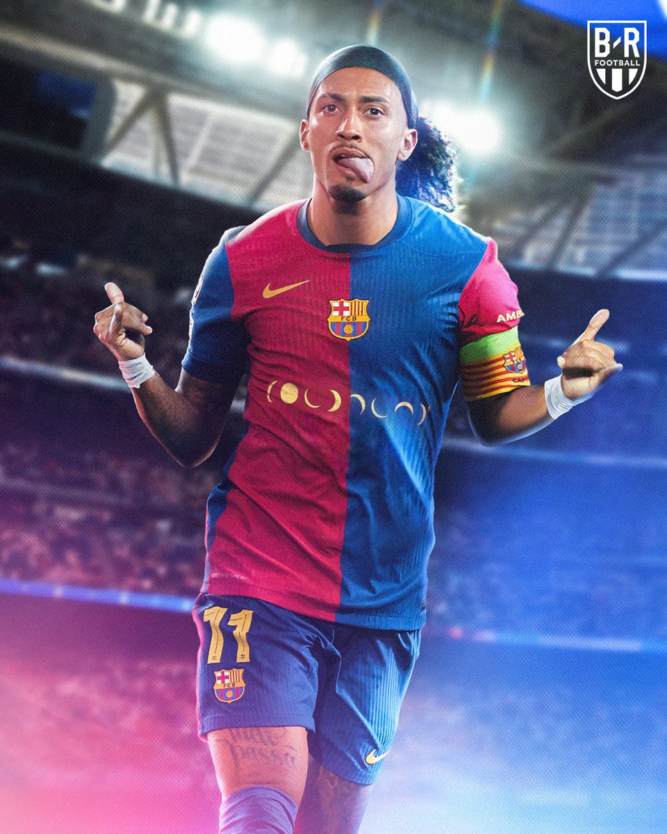 brfootball's tweet photo. Raphinha gets in on the Barcelona Clásico party 🤙 https://t.co/y0Lyzo2YOL